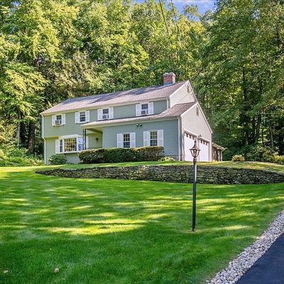 23 Red Mountain Ln, Avon, CT 06001