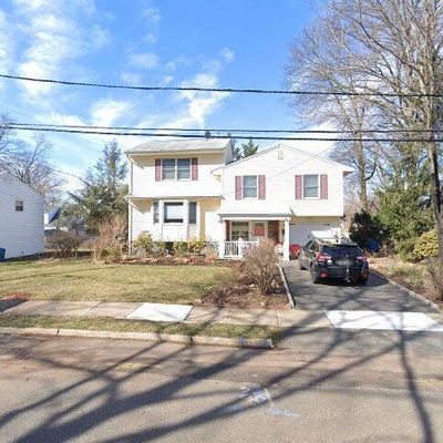 23 Rolfe Pl, Metuchen, NJ 08840