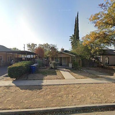 2308 E Lamona Ave, Fresno, CA 93703