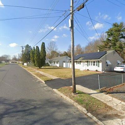 232 N Dennis Dr, Clayton, NJ 08312