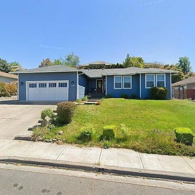 2336 Fairfield Dr, Medford, OR 97504