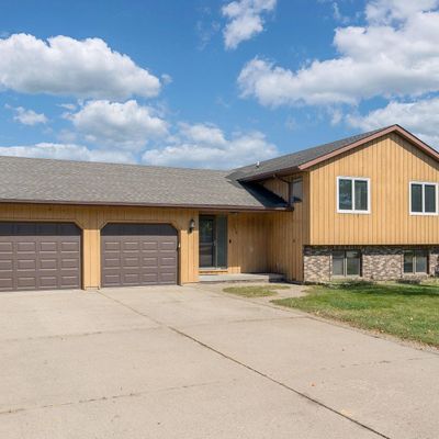 234 Foxborough Ln, Le Sueur, MN 56058