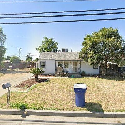 235 W Pleasant Ave, Tulare, CA 93274