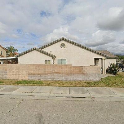 2354 Versailles St, San Jacinto, CA 92583