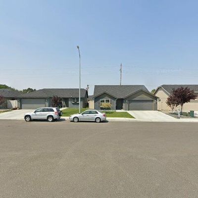 2370 W 23 Rd Ave, Kennewick, WA 99337