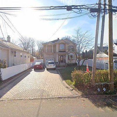 238 E Johnson Ave, Bergenfield, NJ 07621