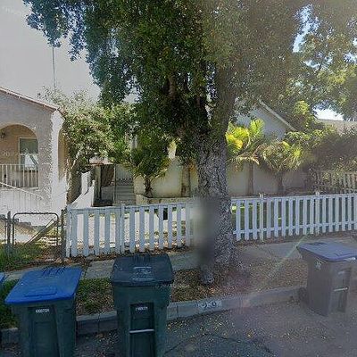 239 Robinson Rd, Pasadena, CA 91104