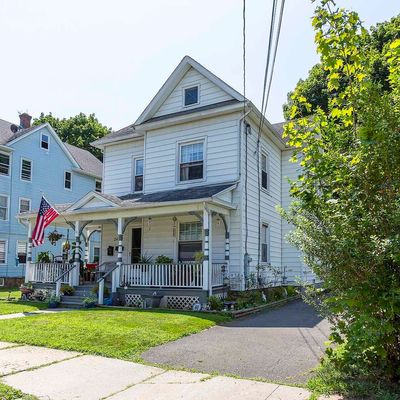 24 Wallace St, New Britain, CT 06051