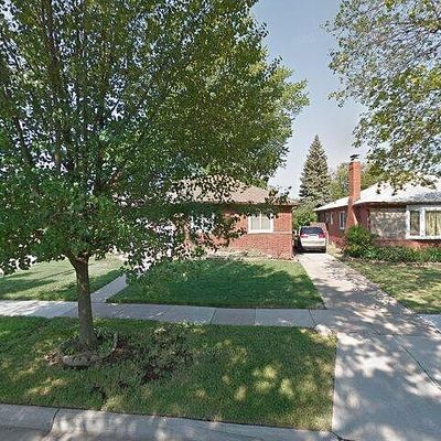 24021 Eastwood St, Oak Park, MI 48237