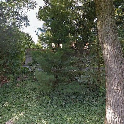 2403 W Hickory Ct, Janesville, WI 53545