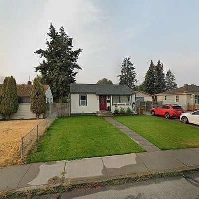 2418 E Hoffman Ave, Spokane, WA 99207