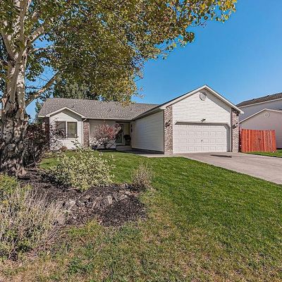 242 Leesburg Ln, Idaho Falls, ID 83404