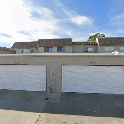 24335 La Glorita Cir, Newhall, CA 91321