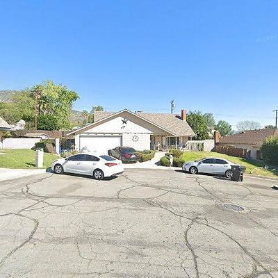 2435 Denair Ave, Highland, CA 92346