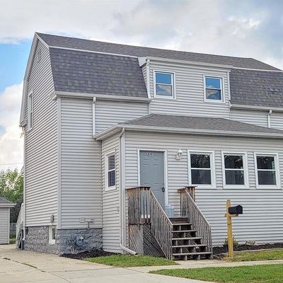 245 E Cotton St, Fond Du Lac, WI 54935