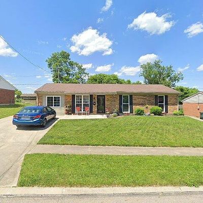 247 Oxford Dr, Fairborn, OH 45324