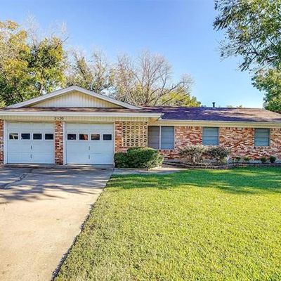 2120 Cliff Park, Fort Worth, TX 76134