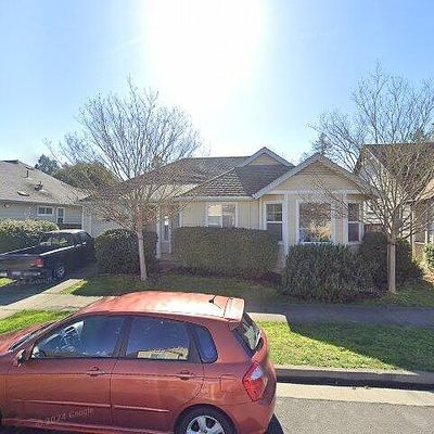 2134 Northfield Dr, Santa Rosa, CA 95403