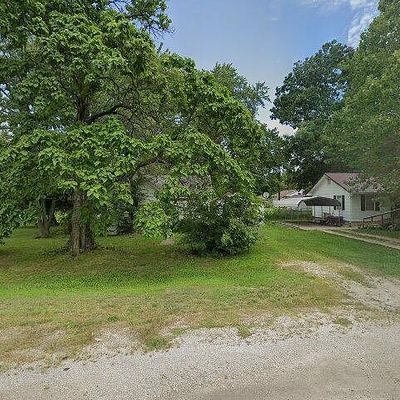 214 W Park Ave, Rich Hill, MO 64779