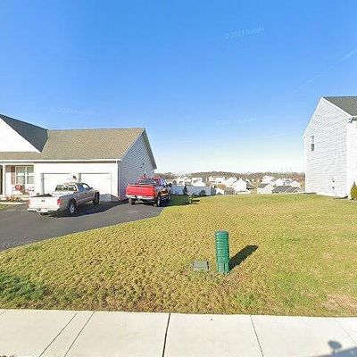 215 Farm House Ln, York, PA 17408