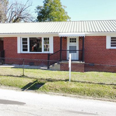 219 Lake Street Street, Greeneville, TN 37743