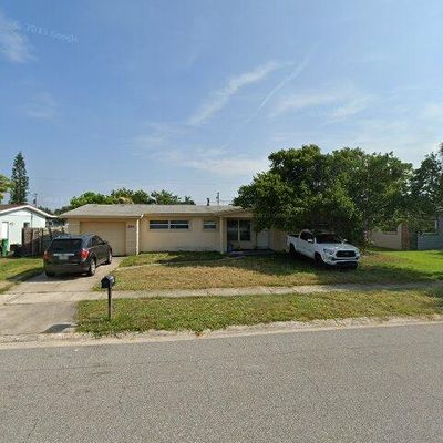 220 Catalina Isle Dr, Merritt Island, FL 32953