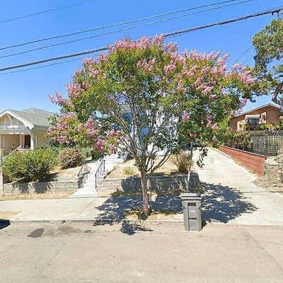 2204 E 22 Nd St, Oakland, CA 94606