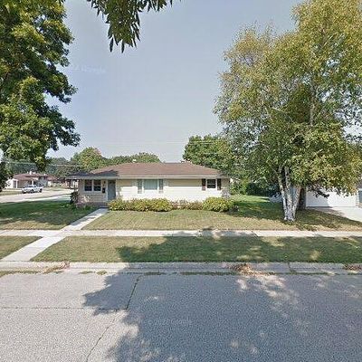 2205 Mount Vernon Ave, Janesville, WI 53545