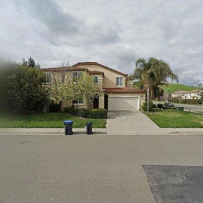 2210 Cox Ln, Fairfield, CA 94533