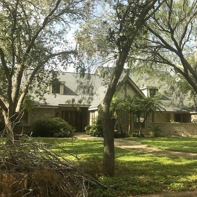 2214 Village Drive, Mission, TX 78572