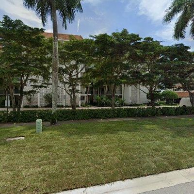 222 Harbour Dr #I 312, Naples, FL 34103