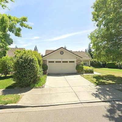 222 Sunnyhill Dr, Turlock, CA 95382