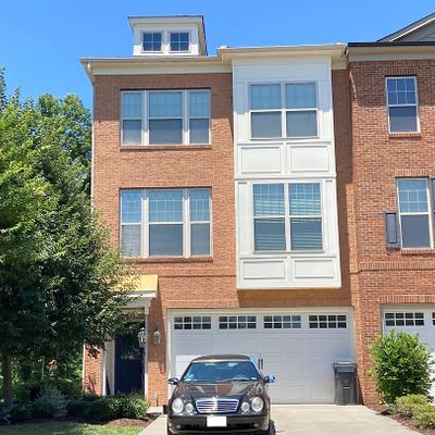 22207 Falling Ter, Ashburn, VA 20148