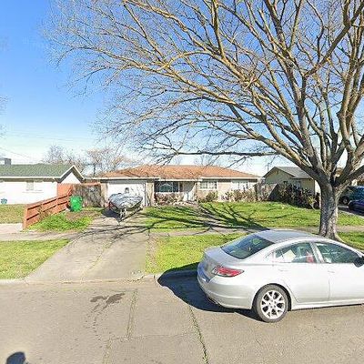 223 Morada Ln, Stockton, CA 95210