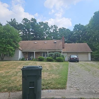 27 Terrace Ct, Willingboro, NJ 08046