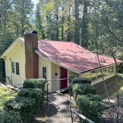 271 Lake Sega Rd, Brevard, NC 28712