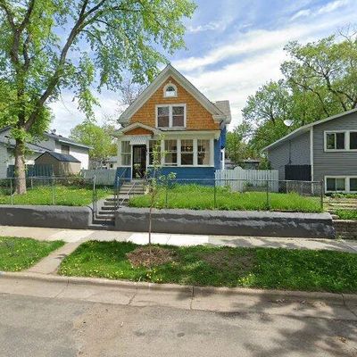 271 Robie St E, Saint Paul, MN 55107