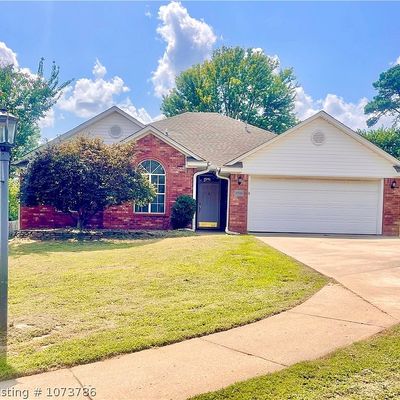 2719 Highland Cir, Van Buren, AR 72956