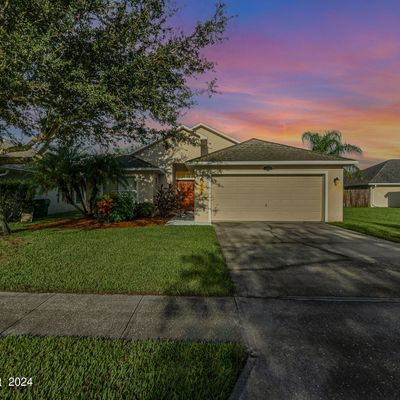 2720 Stratford Pointe Dr, Melbourne, FL 32904