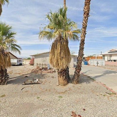 2735 Poseidon Dr, Lake Havasu City, AZ 86404