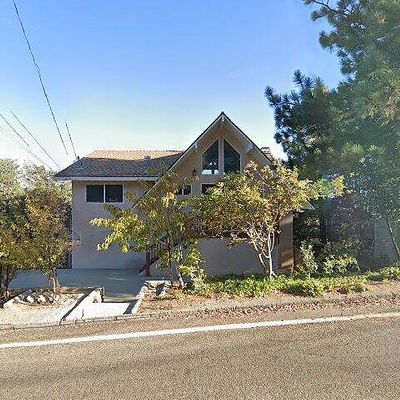 27429 Matterhorn Dr, Lake Arrowhead, CA 92352