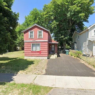 276 Lyndhurst St, Rochester, NY 14605