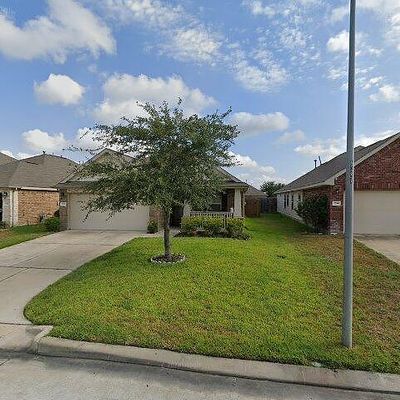 2762 Donellan Dr, Houston, TX 77088