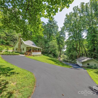 281 Cowan Cove Rd, Asheville, NC 28806