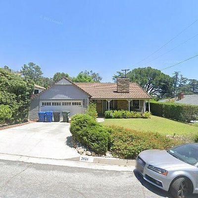 2828 Stonehill Dr, Altadena, CA 91001