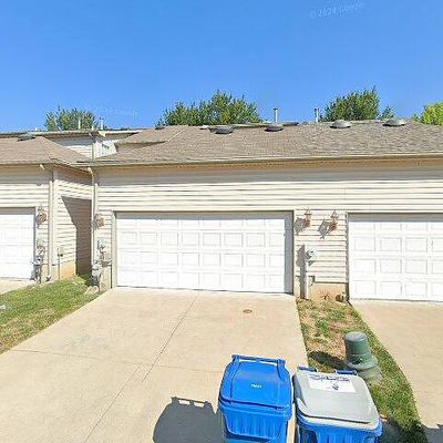 283 Vivaron Ave, Saint Charles, MO 63303