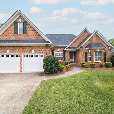 285 Kristi Glen Ct, Kernersville, NC 27284