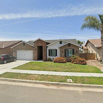 289 Martin St, Tulare, CA 93274