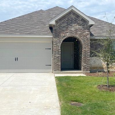 2905 Hadley Drive, Ennis, TX 75119