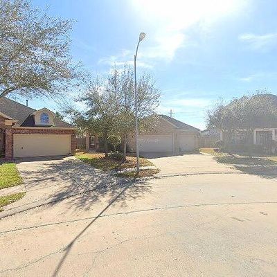 2909 Castleton Bay Ln, Pearland, TX 77584